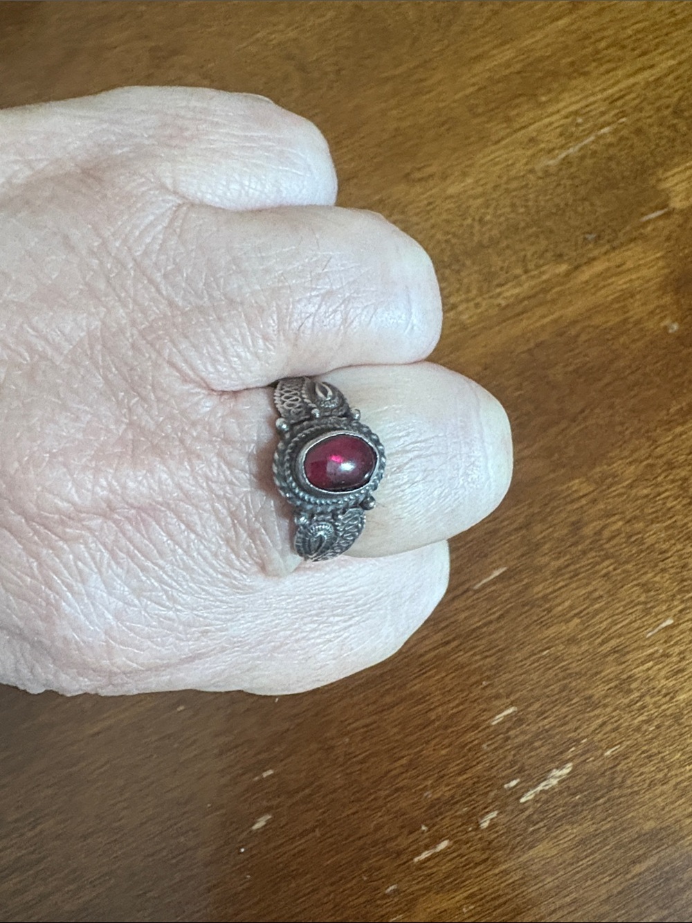 Sterling Silver Red Garnet-Style Cabochon Ring - Women's Fashion Ring